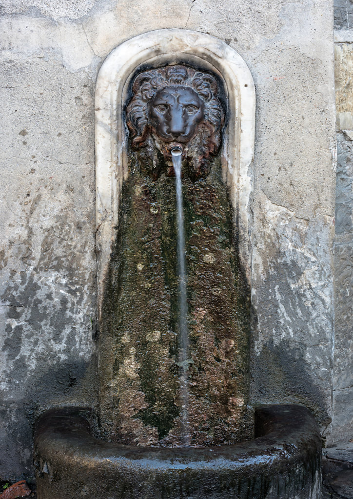 Brunnen